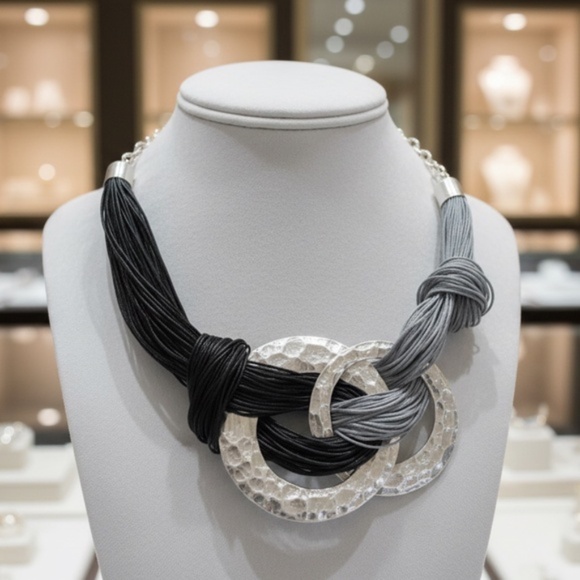 Womens Bohemian Leather Knotted Statement Black Gray Silver Necklace - Picture 3 of 5